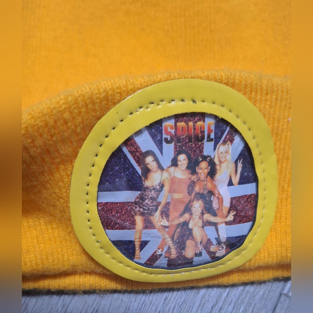 Spice Girls Hat Touque Adults One Size Unisex Yellow - Picture 4 of 4